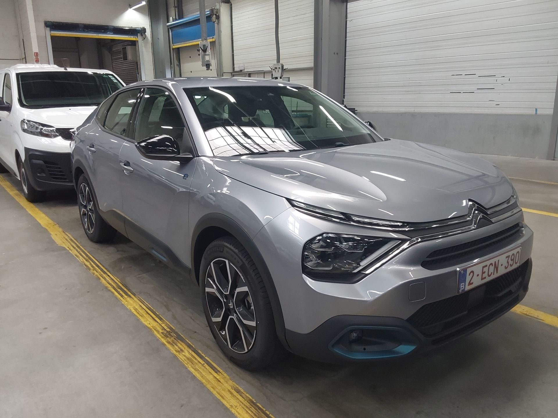 Citroën E-C4 X 51 kWh Shine 2023