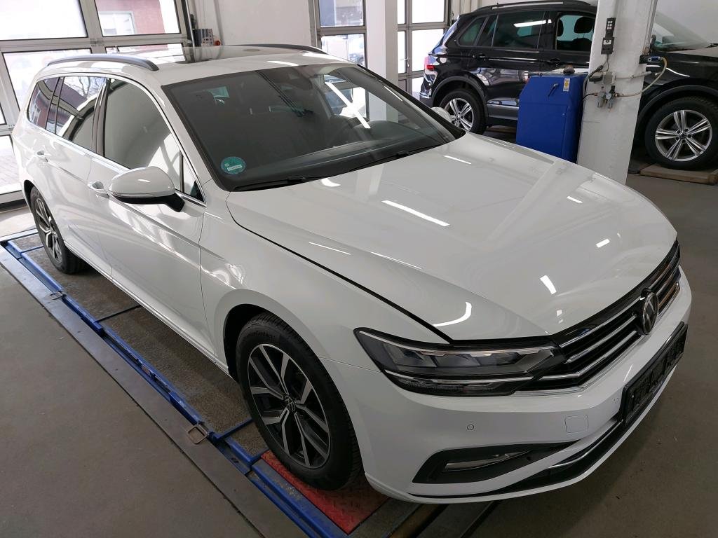 2019 Volkswagen Passat   
