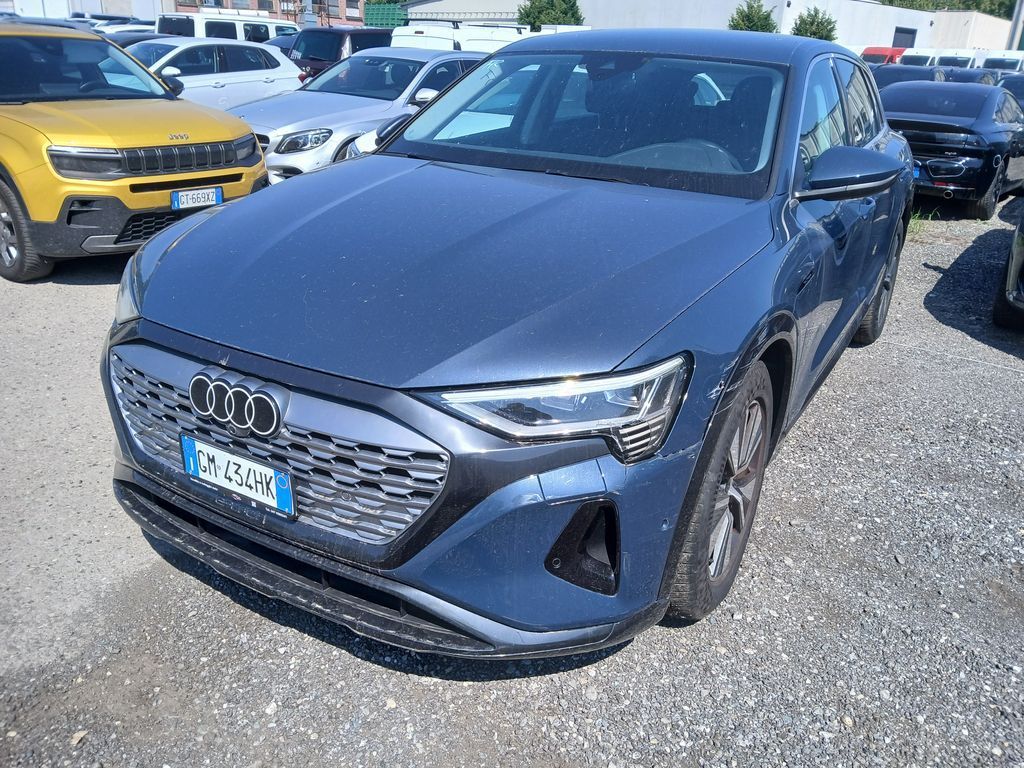 Audi Q8 E-tron 50 Advanced - Quattro - Electric - Automatic - 340 hp - 61.800 km