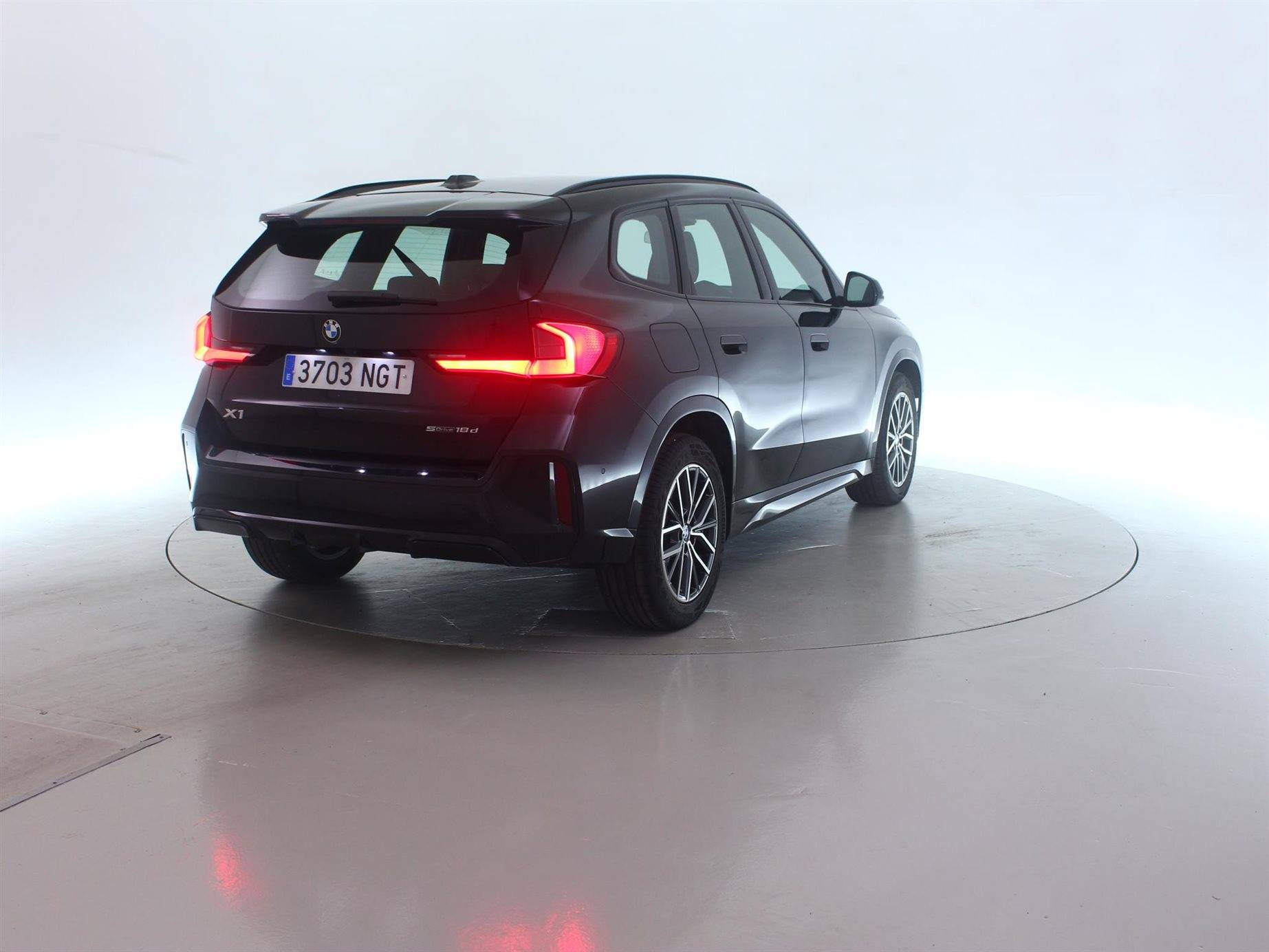 2025 BMW X1   
