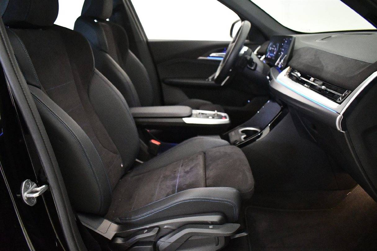 2025 BMW X1   