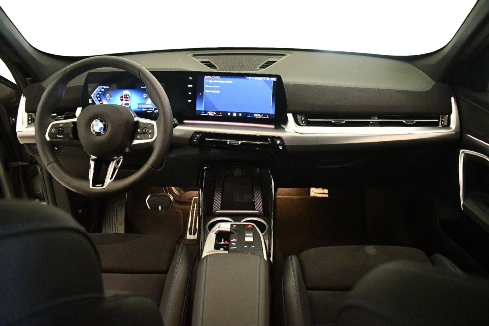 2025 BMW X1   
