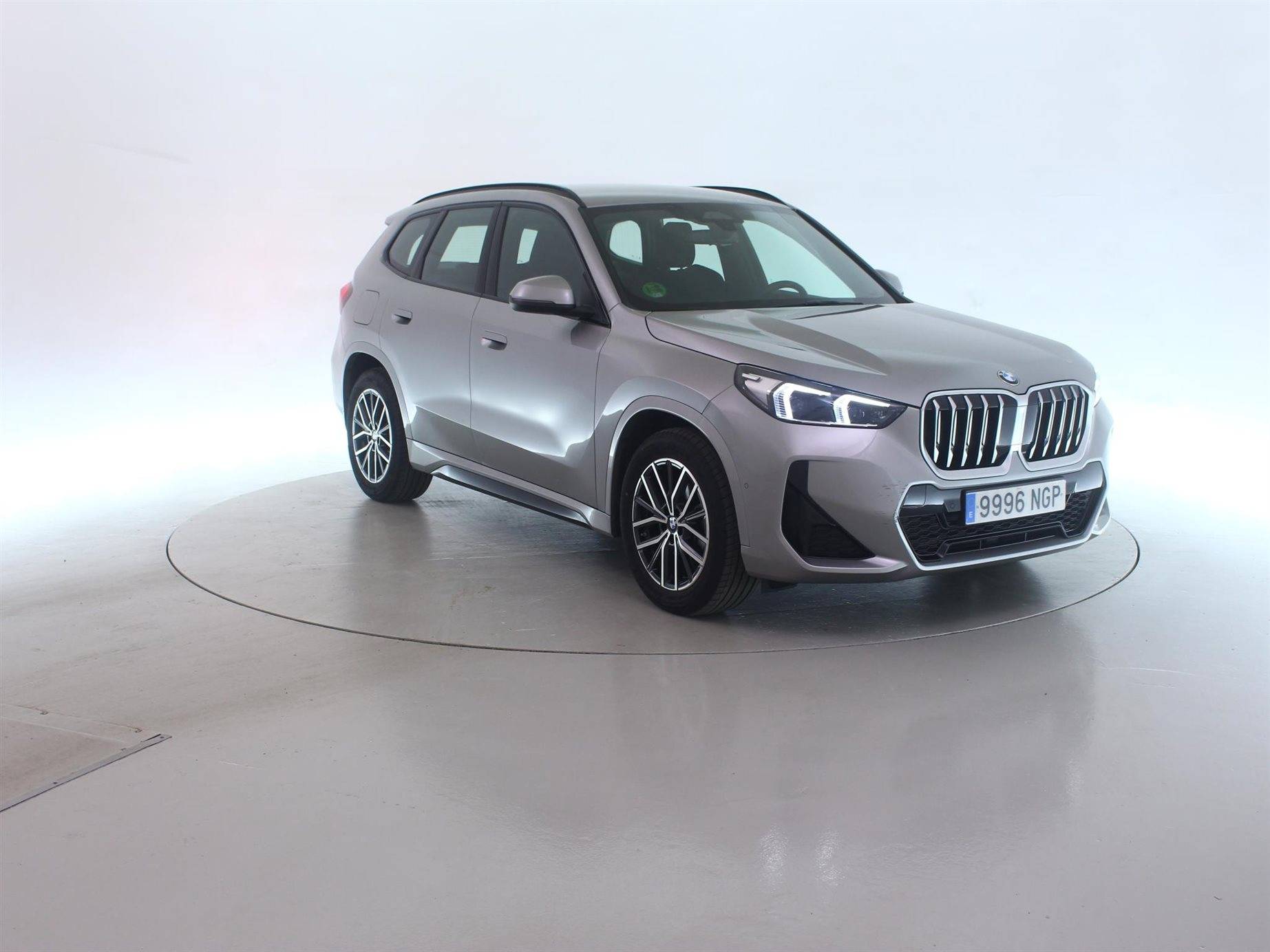 2025 BMW X1   