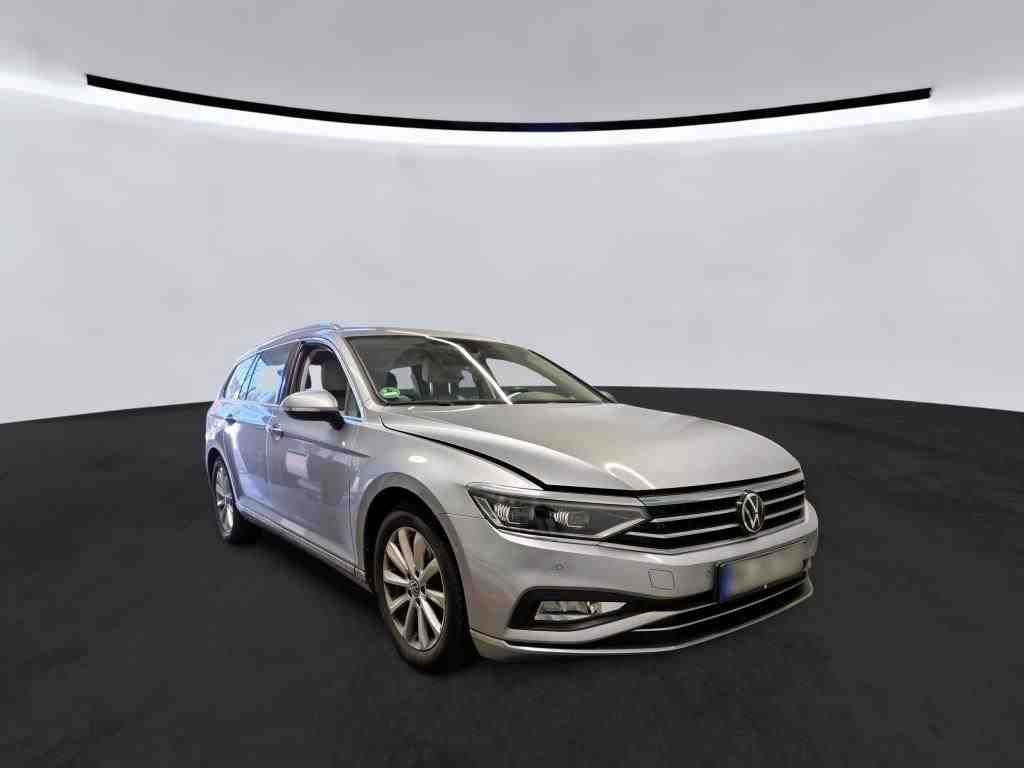 2019 Volkswagen Passat   AWD