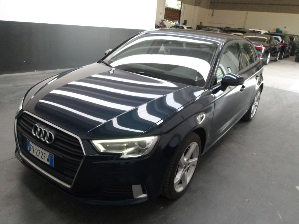 Audi A3 Sportback 1.6 TDI Sport - Diesel - Automatic - 116 hp - 138.432 km