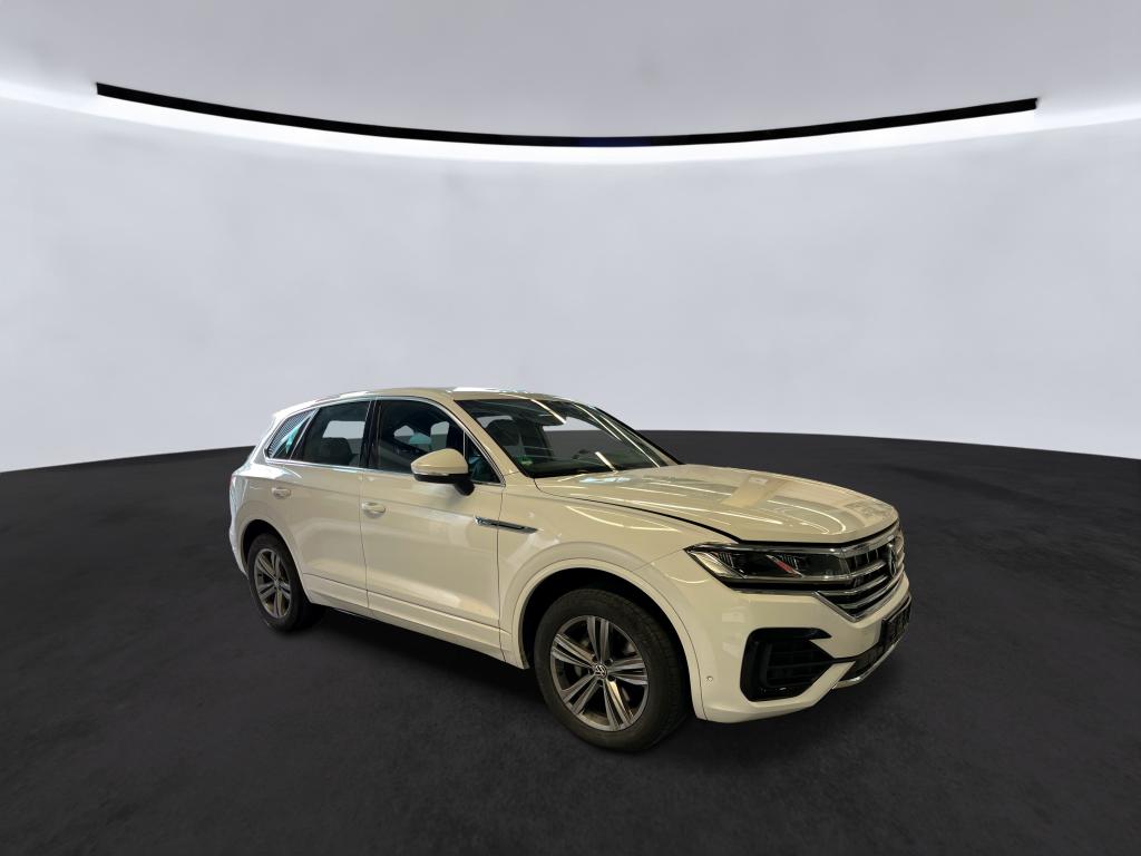 2018 Volkswagen Touareg   
