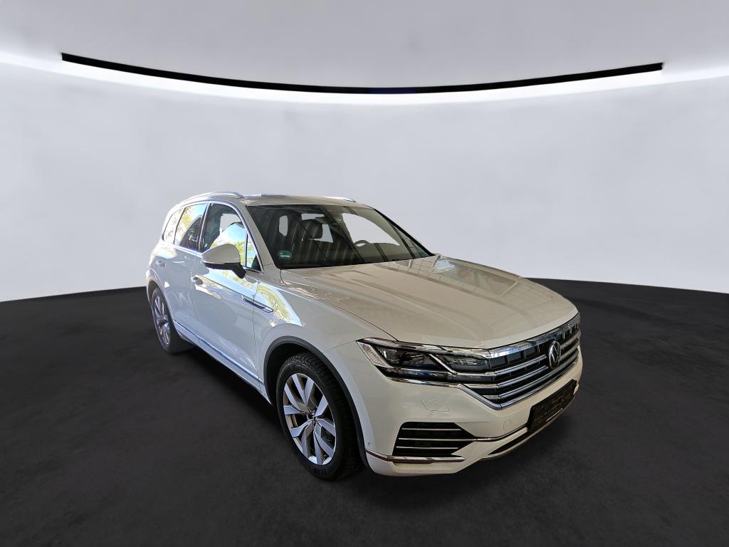 2018 Volkswagen Touareg   