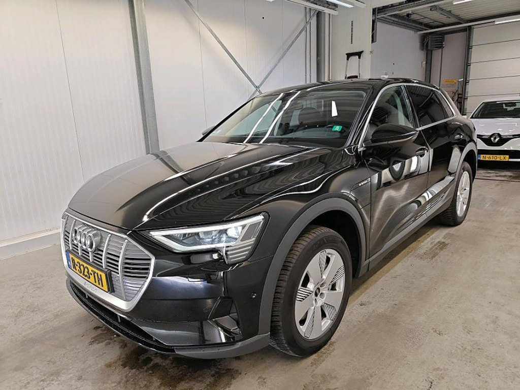Audi E-tron 55 - Electric - Automatic - 408 hp - 165.750 km