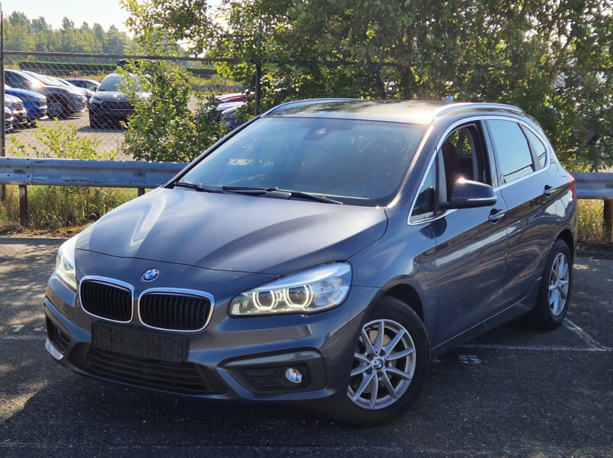 BMW 2 Series 218i - Petrol - Automatic - 136 hp - 143.785 km