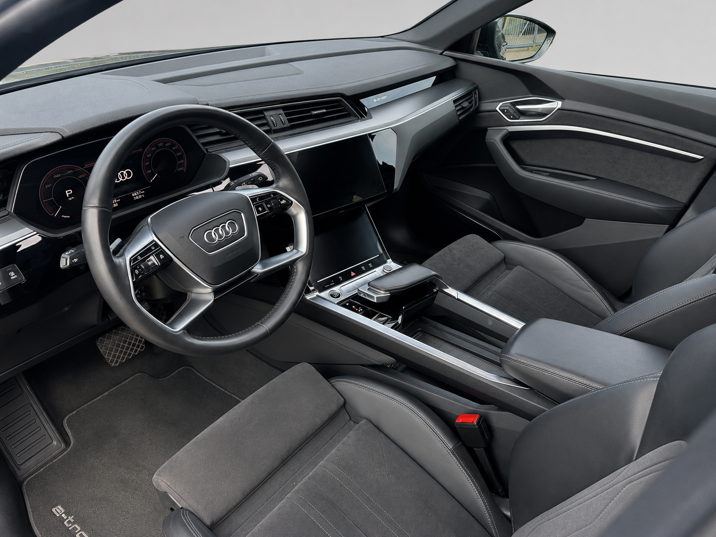 Foto 8 van Audi e-tron