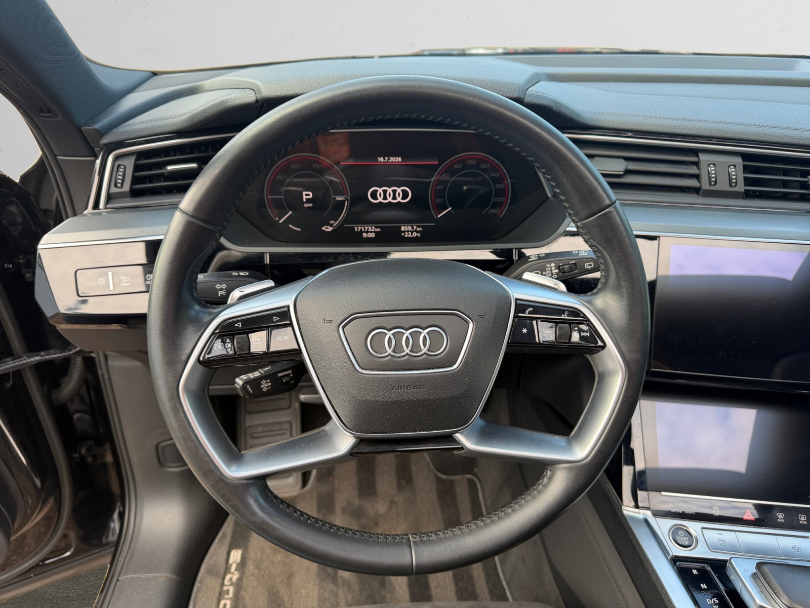 Foto 19 van Audi e-tron