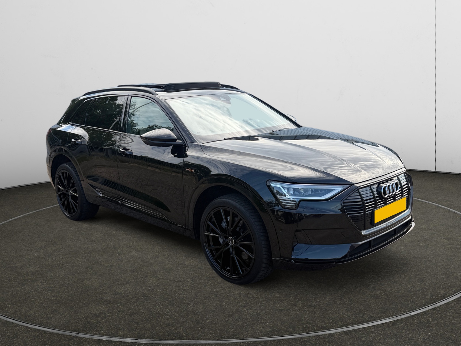 Foto 34 van Audi e-tron