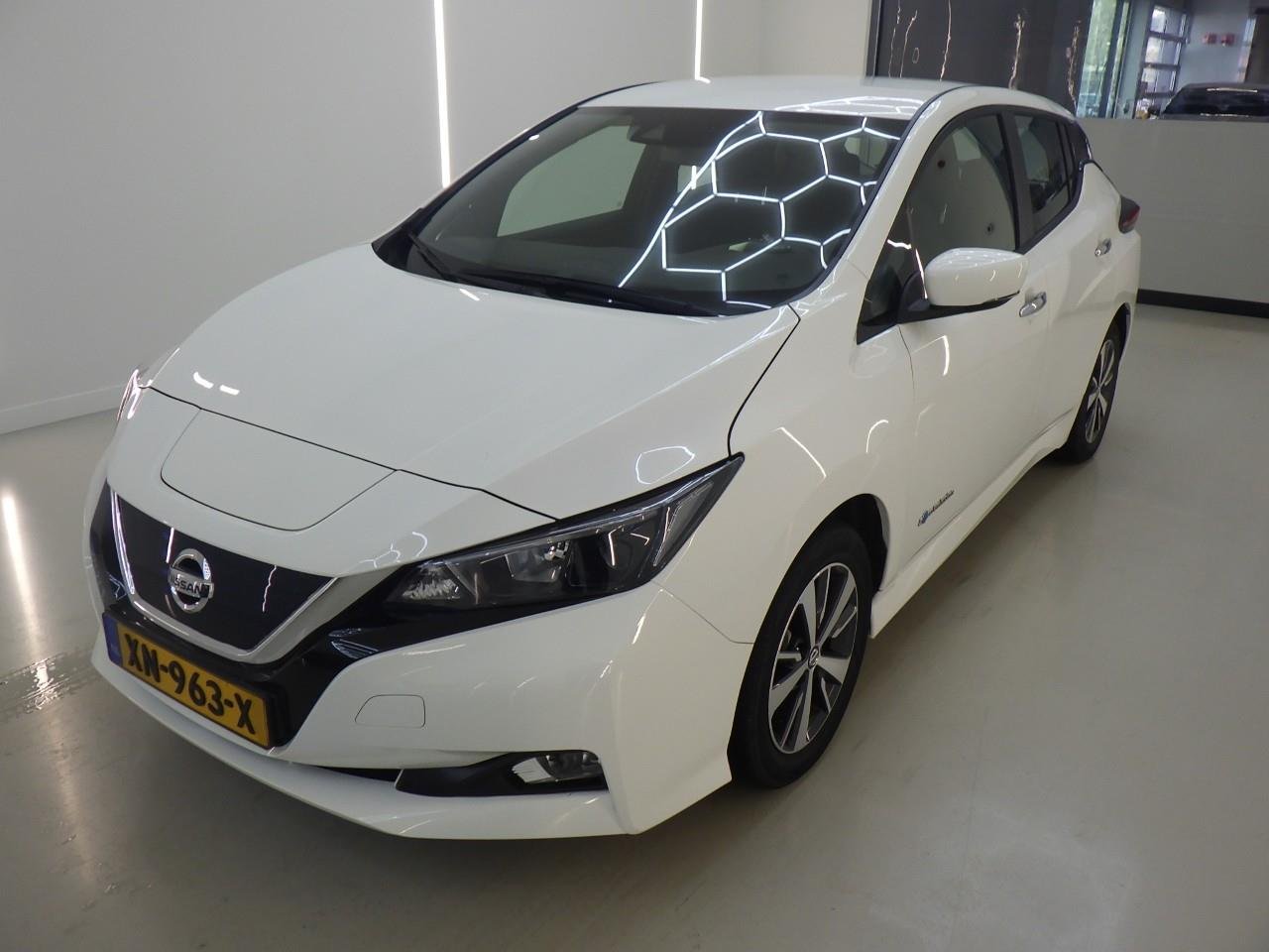 Nissan Leaf 40 kWh Acenta - Electric - Automatic - 150 hp - 48.979 km