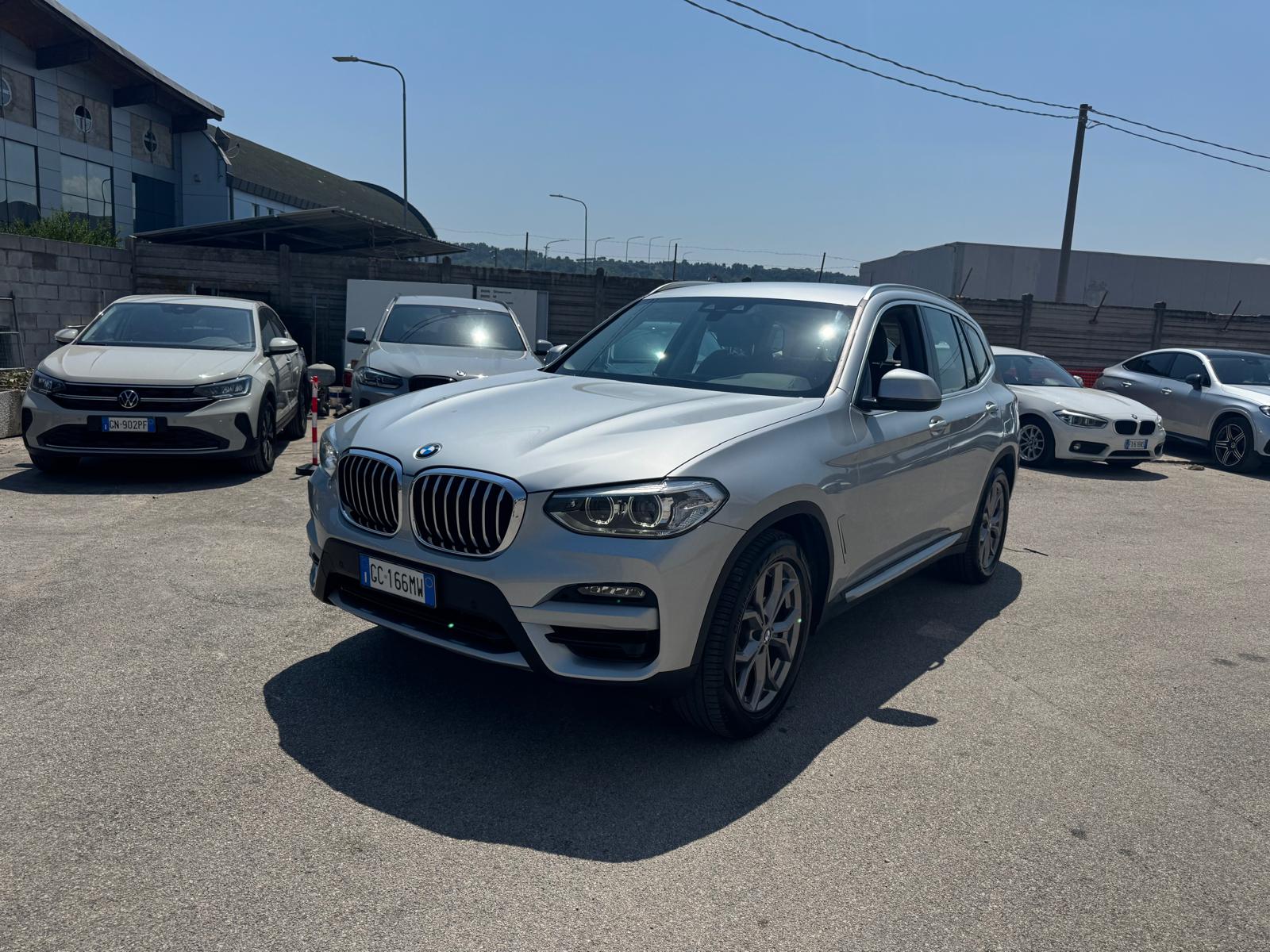 BMW X3 20d X Line - xDrive - Diesel - Automatic - 190 hp - 182.576 km