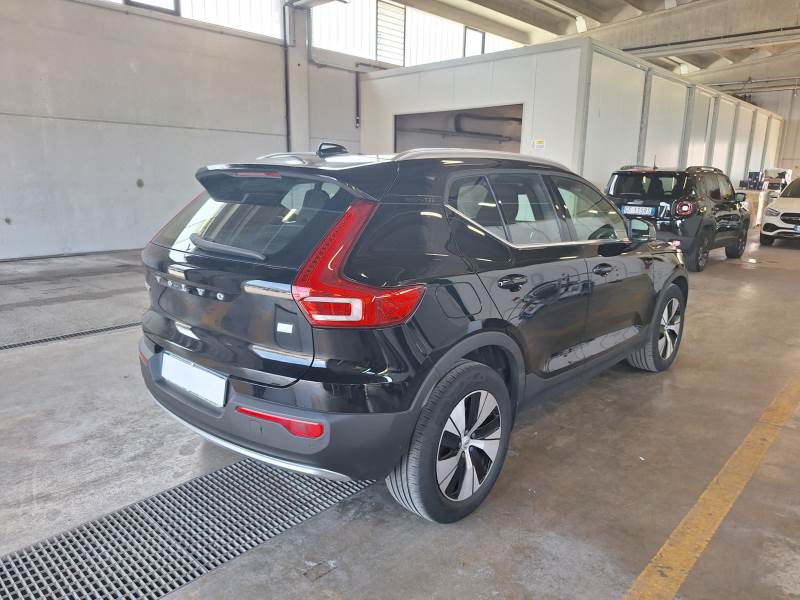 Volvo XC40 1.5 T5 Inscription Expression - Hybrid - Automatic - 261 hp - 93.020 km
