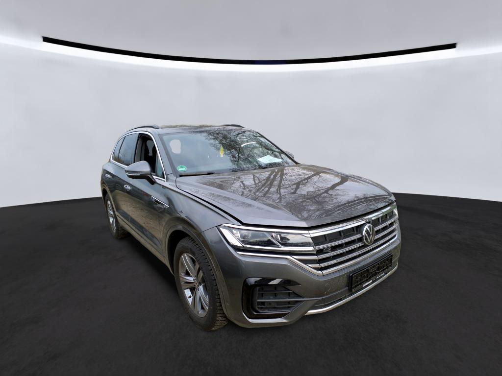 2023 Volkswagen Touareg   