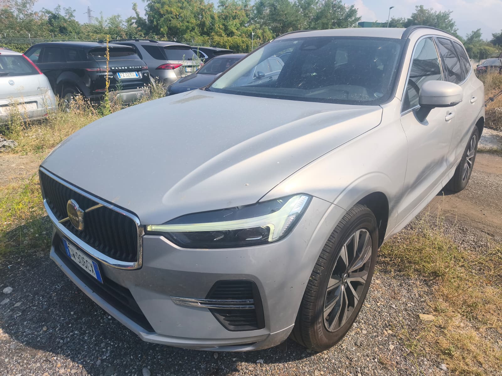 Volvo XC60 2.0 B4 Core - Diesel - Automatic - 211 hp - 106.039 km