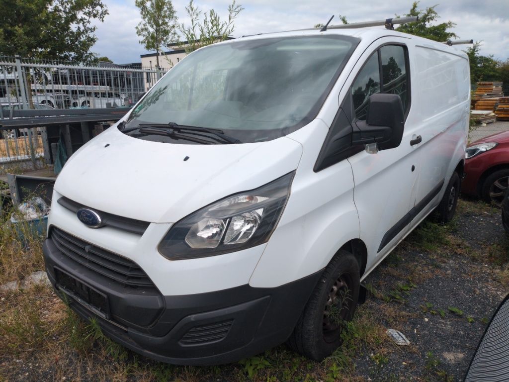 Ford Transit Custom 2.0 TDCI - Diesel - Manual - 105 hp - 999.999 km