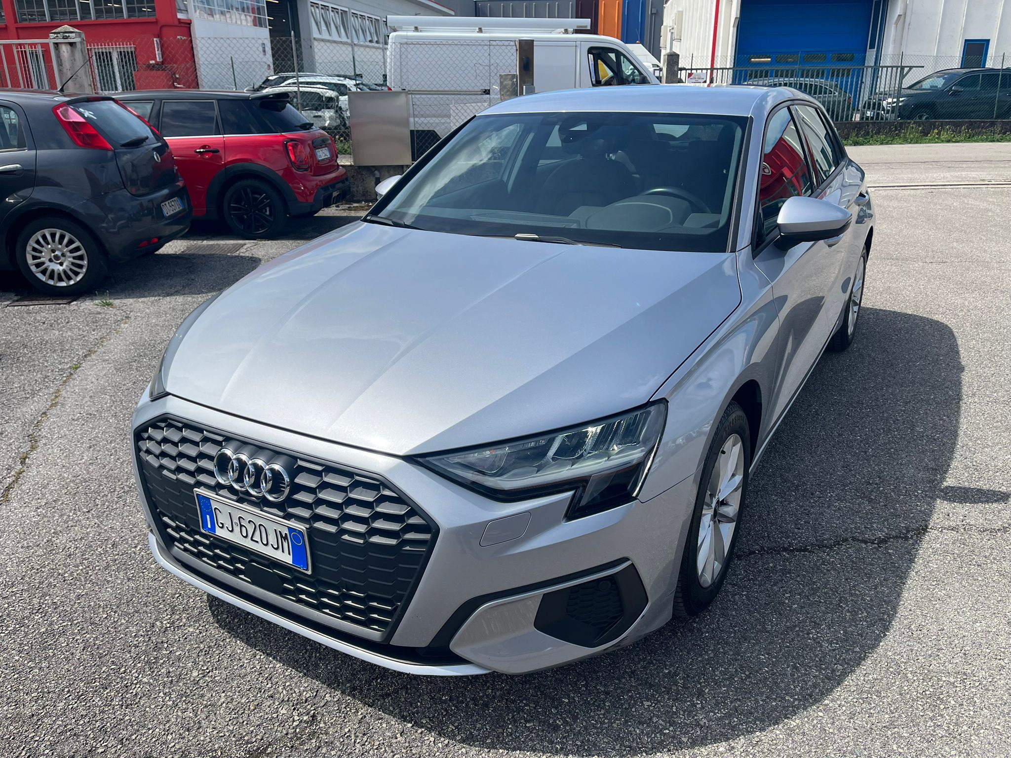 Audi A3 Sportback 30 TDI Business - Diesel - Automatic - 116 hp - 229.468 km