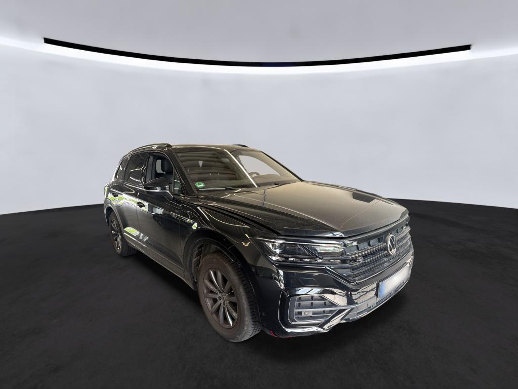 2023 Volkswagen Touareg   AWD