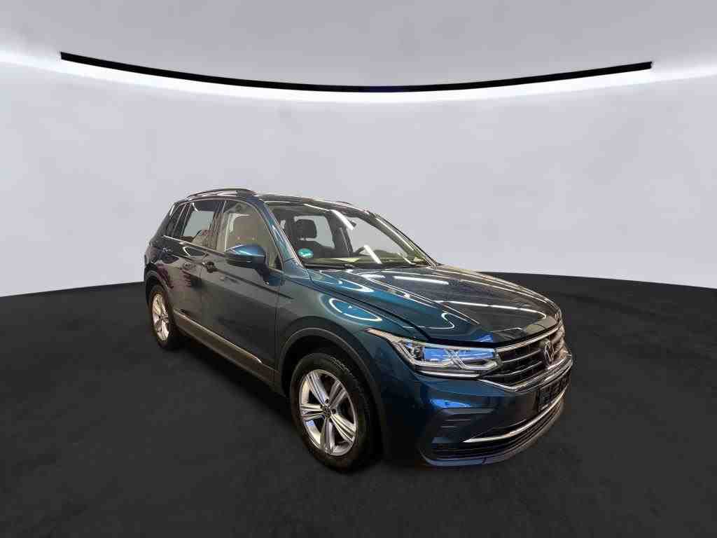 2023 Volkswagen Tiguan   AWD