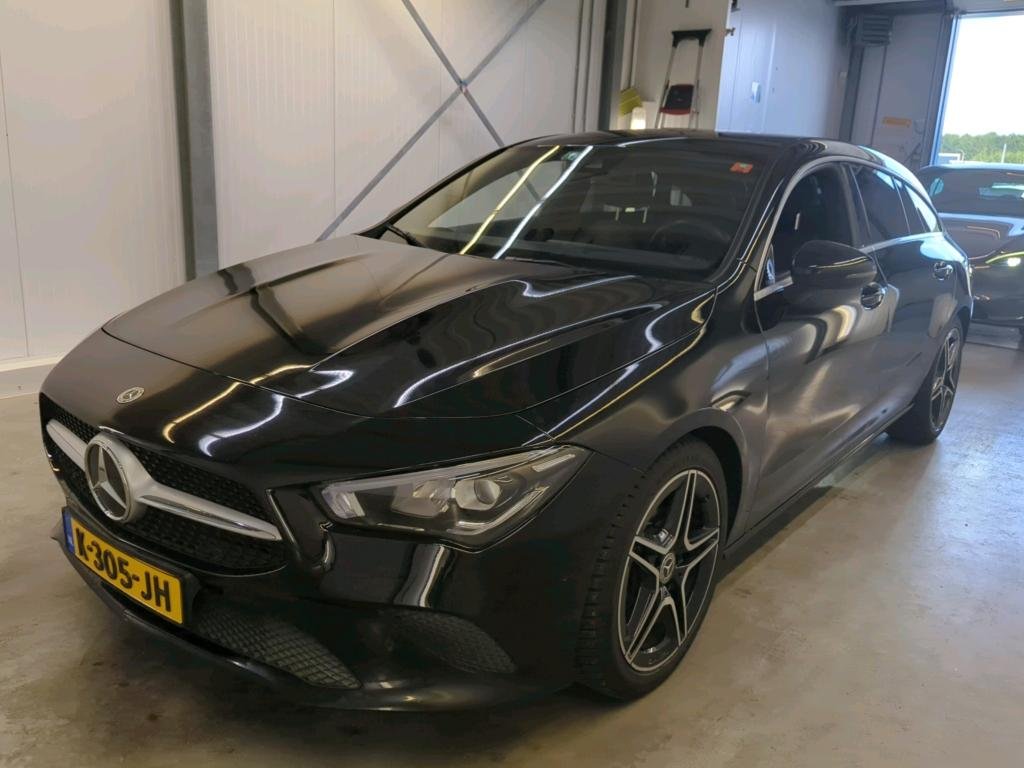 Mercedes-Benz CLA Shooting Brake 180 Business Solution - Petrol - Automatic - 136 hp - 190.591 km