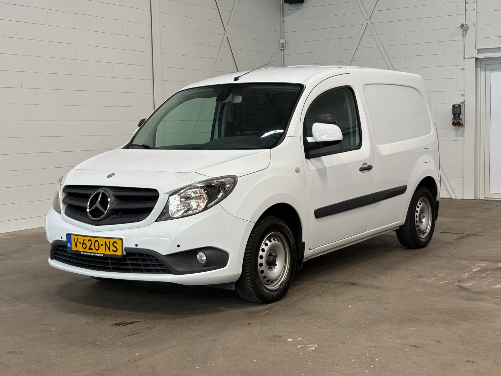 Mercedes-Benz Citan 112 - Petrol - Manual - 114 hp - 52.325 km