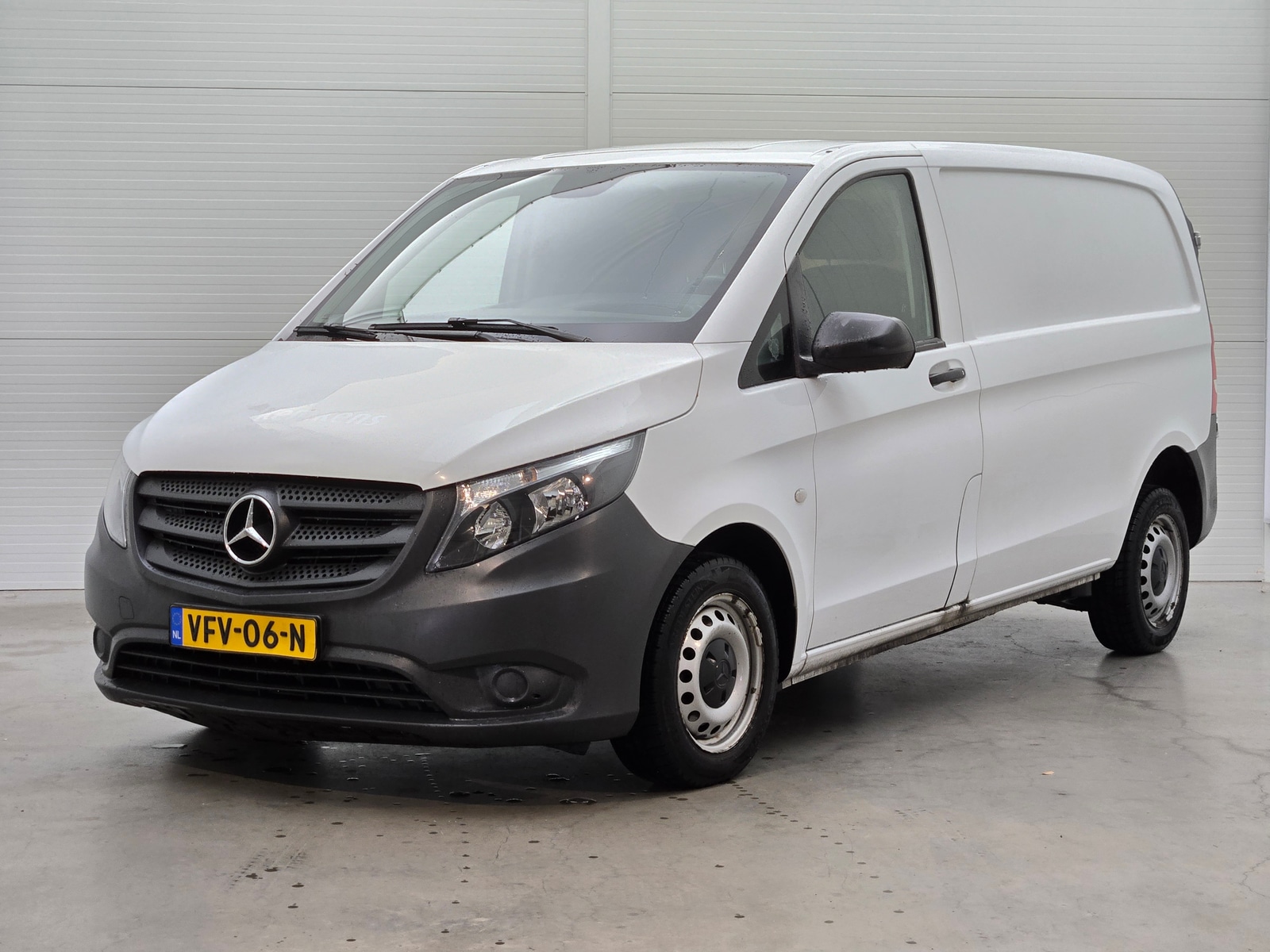 Mercedes-Benz Vito 111 CDI Fun - Diesel - Manual - 114 hp - 146.280 km