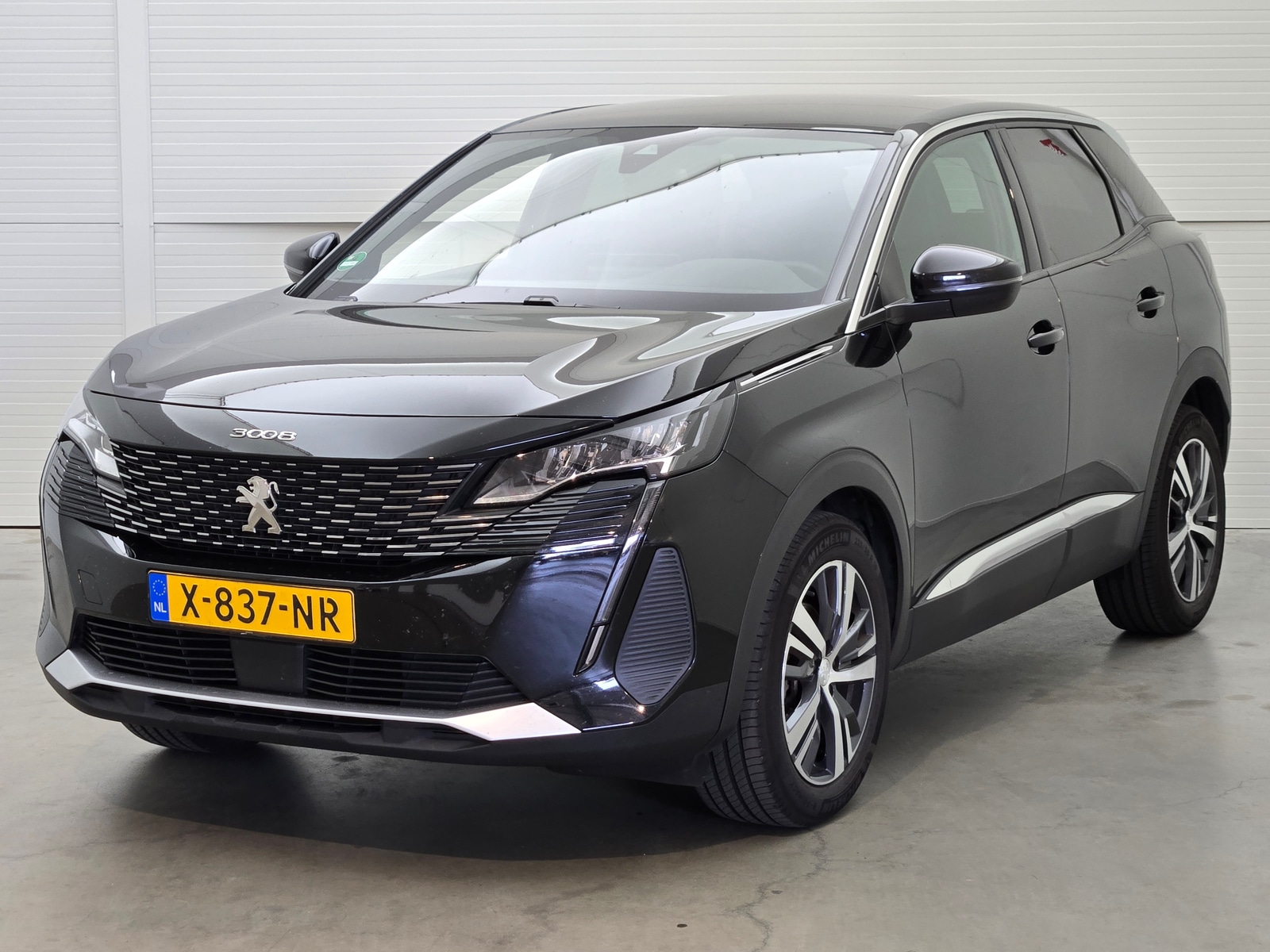 Peugeot 3008 1.2i Allure Pack - Petrol - Manual - 131 hp - 101.556 km