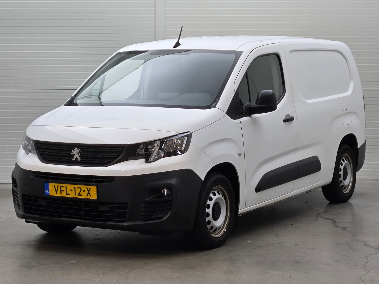 Peugeot Partner 1.5 HDI Premium - Diesel - Manual - 102 hp - 150.734 km