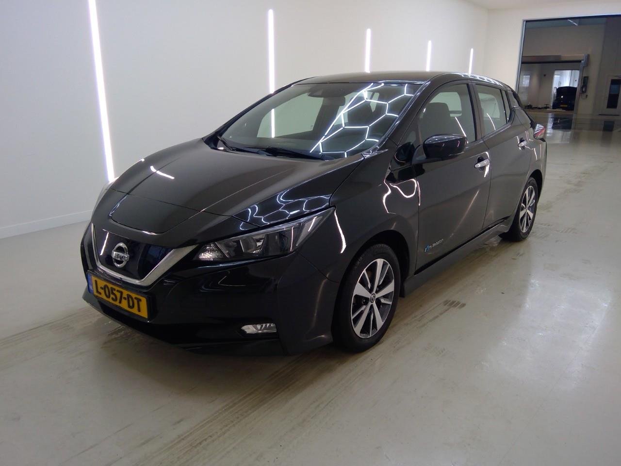 Nissan Leaf 40 kWh Acenta - Electric - Automatic - 150 hp - 120.522 km