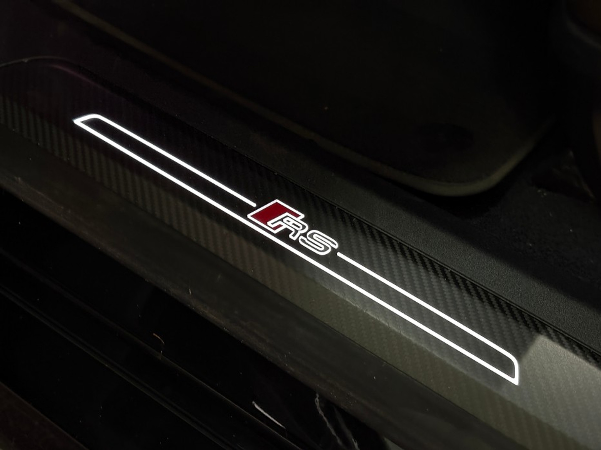 Foto 18 van Audi e-tron GT