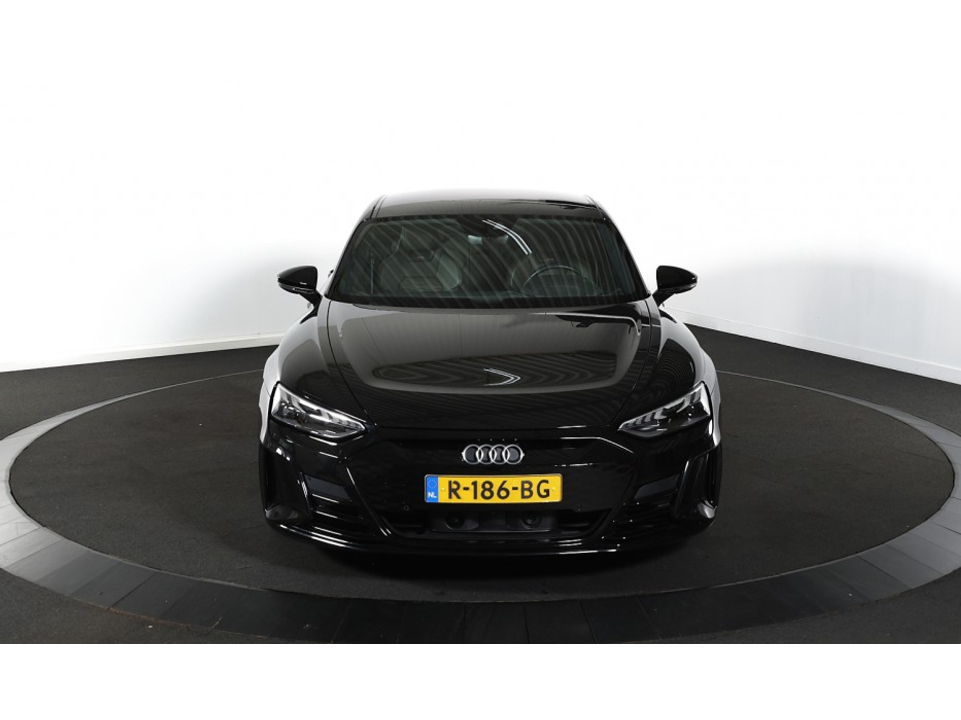 Foto 3 van Audi e-tron GT