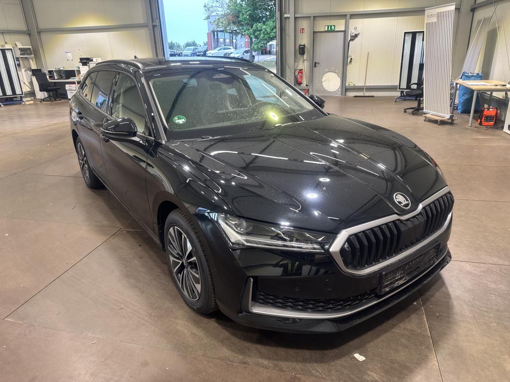 Skoda Superb Combi 1.5 TSI Selection 2025