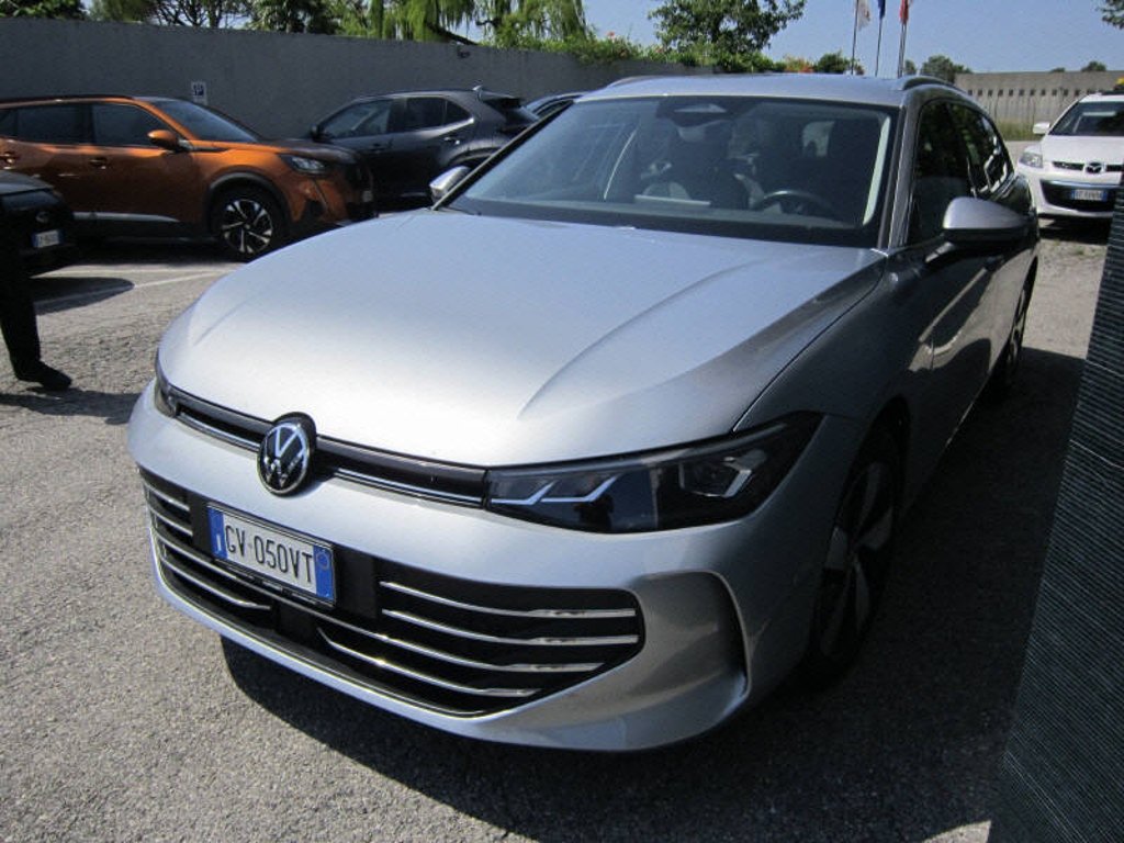 Volkswagen Passat 2.0 TDI Business - Diesel - Automatic - 150 hp - 71.270 km