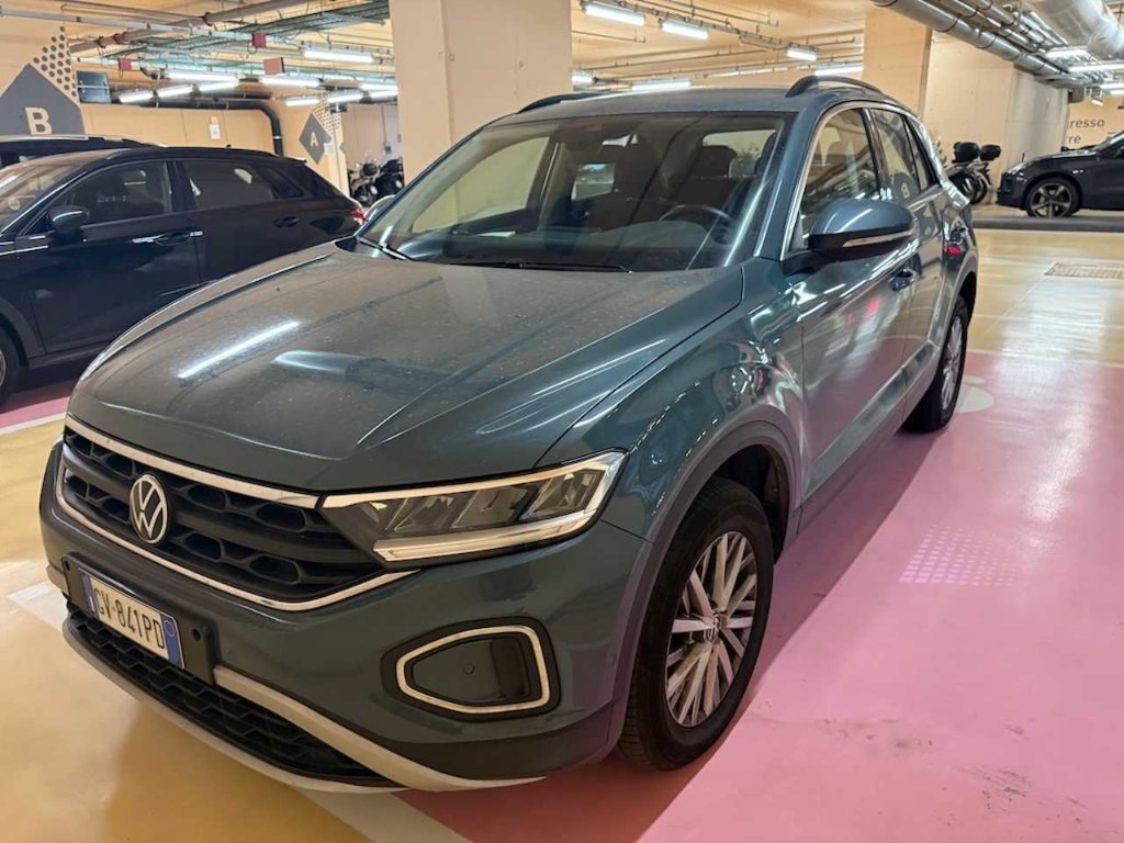 Volkswagen T-Roc 1.5 TSI Life - Petrol - Automatic - 150 hp - 40.275 km