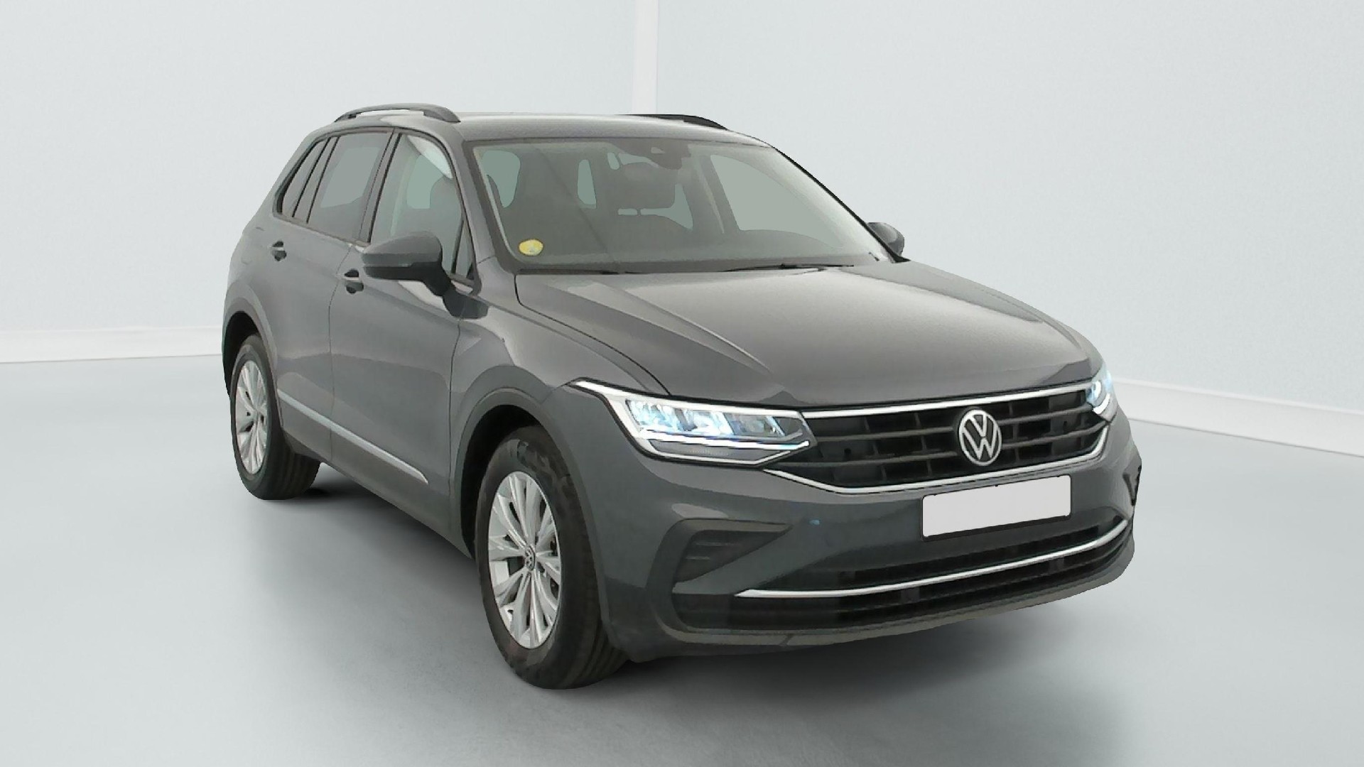 2023 Volkswagen Tiguan   