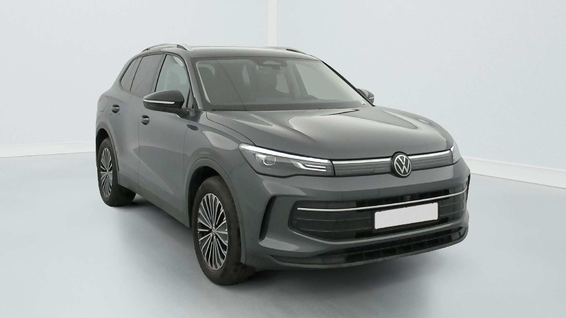 2025 Volkswagen Tiguan   