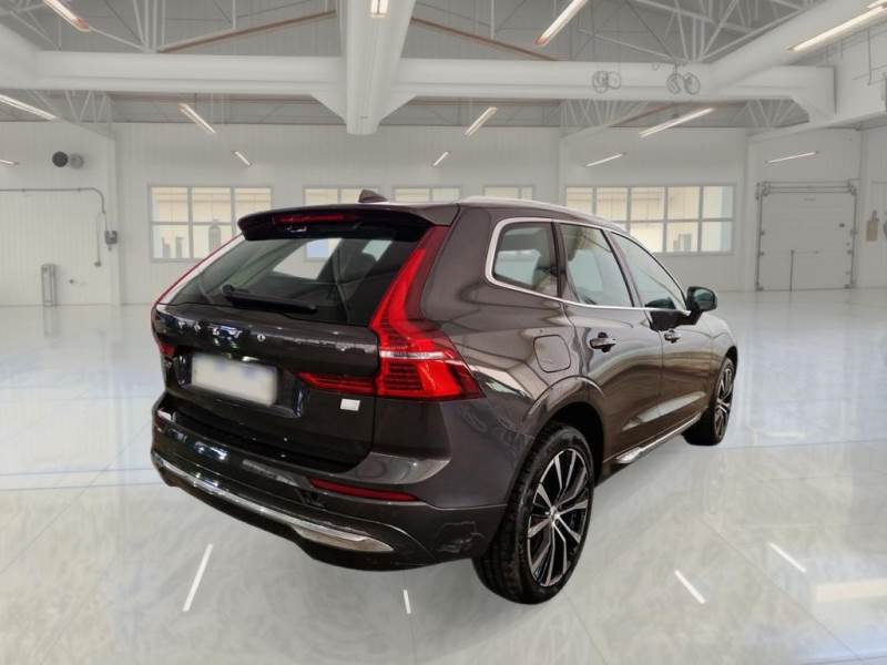 Volvo XC60 T6 Core - AWD - Hybrid - Automatic - 253 hp - 110.485 km
