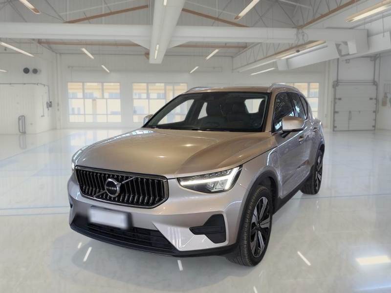 Volvo XC40 T5 Plus Bright - Hybrid - Automatic - 261 hp - 62.373 km