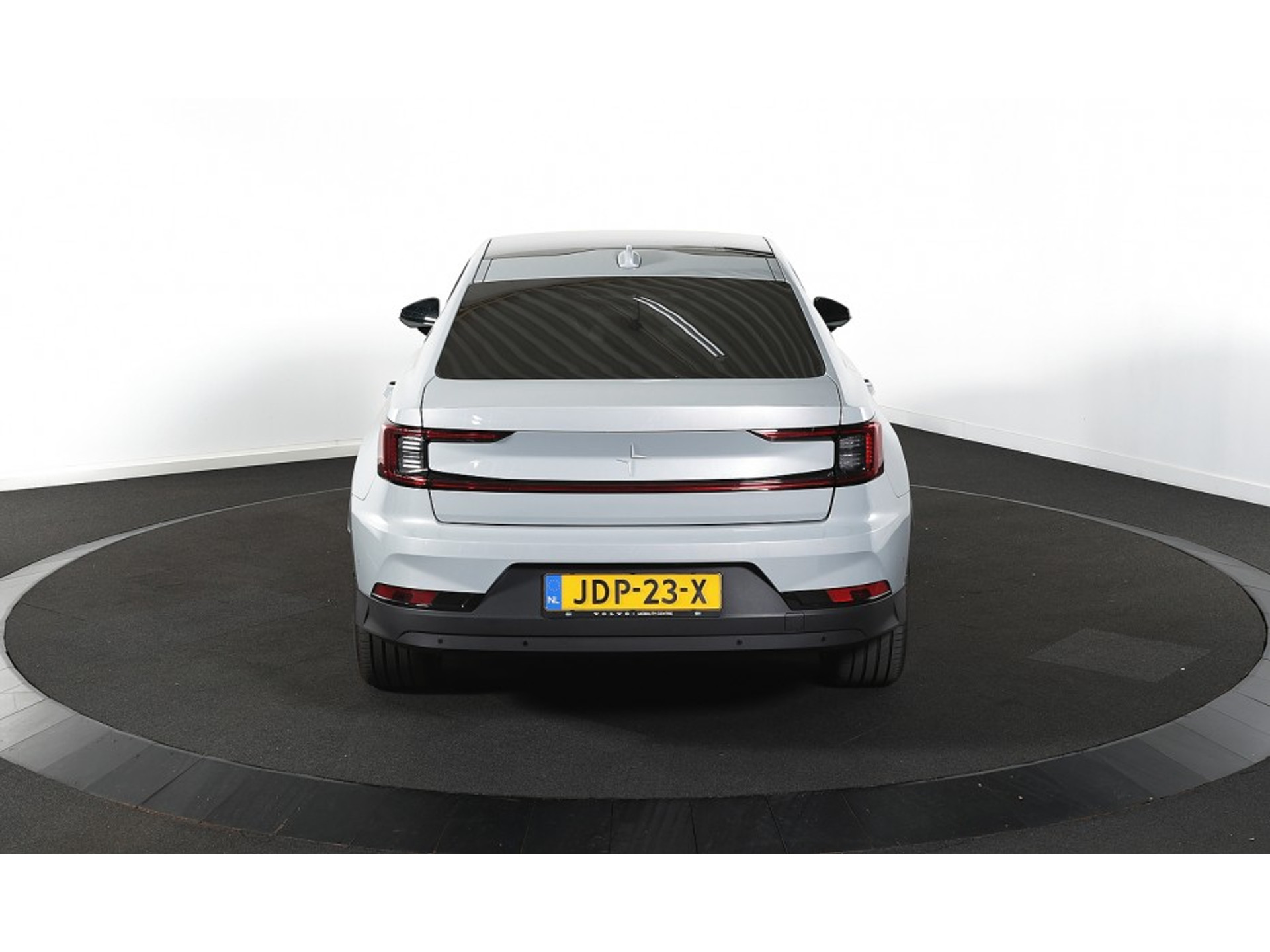 Foto 5 van Polestar 2