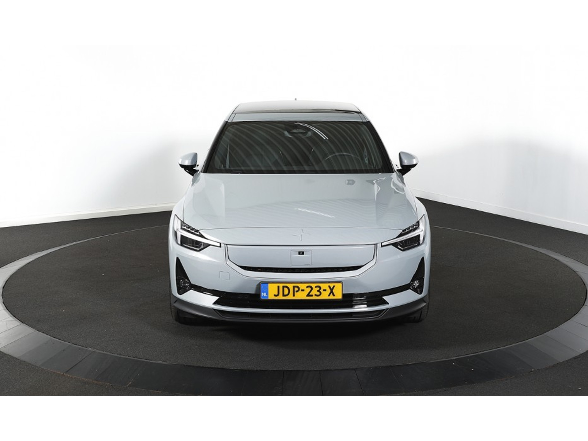 Foto 3 van Polestar 2