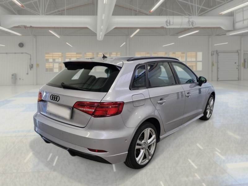 Audi A3 Sportback 35 TDI Admired - Diesel - Automatic - 150 hp - 130.768 km