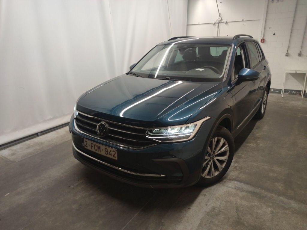 Volkswagen Tiguan 1.4 Life Business - Hybrid - Automatic - 150 hp - 35.039 km