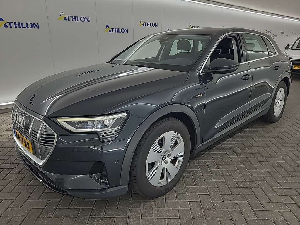 Audi E-tron 50 - Quattro - Electric - Automatic - 313 hp - 198.456 km