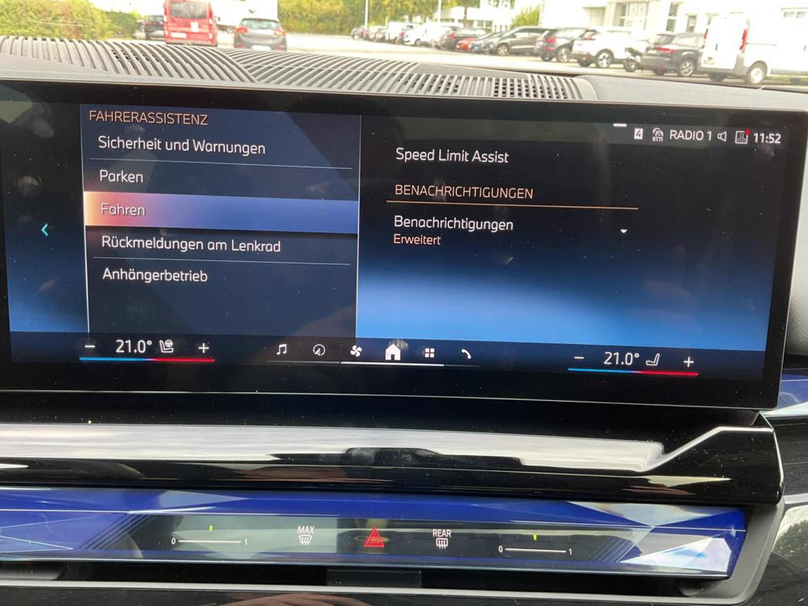 Foto 37 van BMW i5