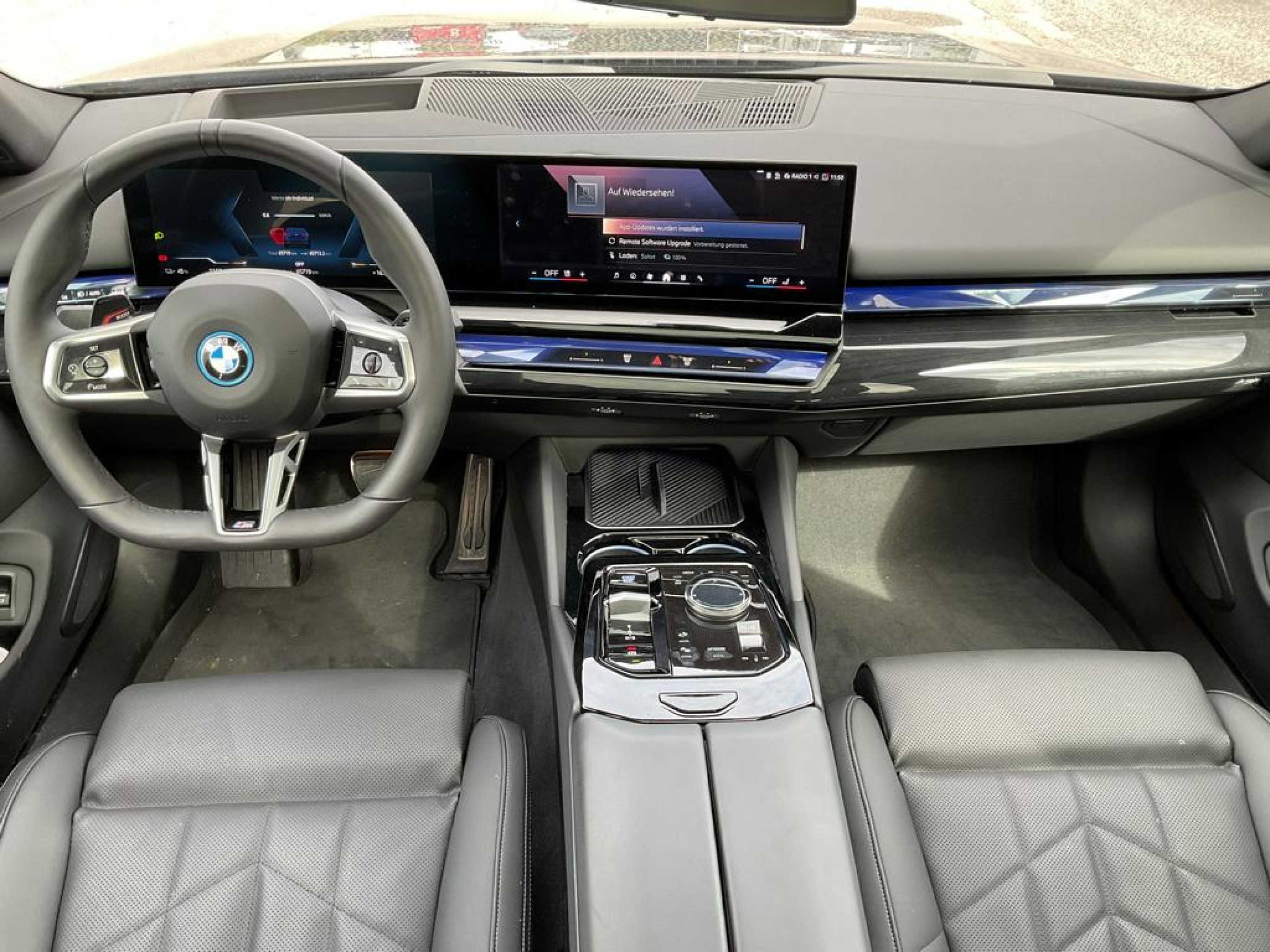 Foto 20 van BMW i5