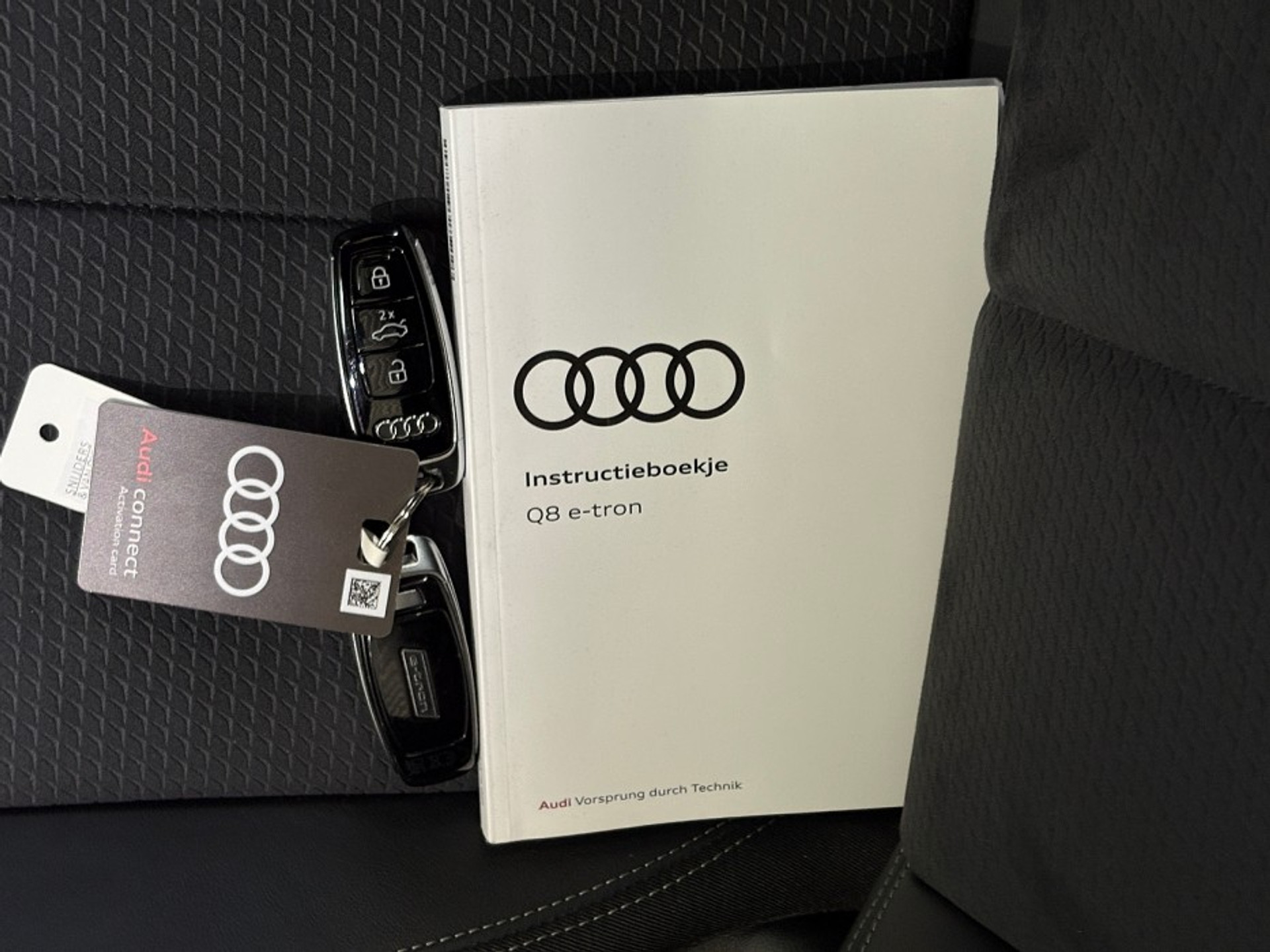 Foto 13 van Audi Q8