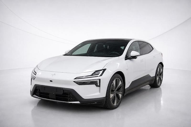 Foto 3 van Polestar 4