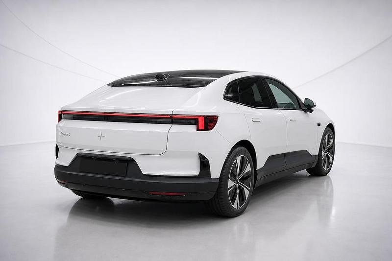 Foto 4 van Polestar 4